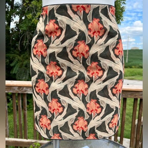 Miaou Moni Floral Mini Skirt Green New Size Medium - Picture 3 of 12